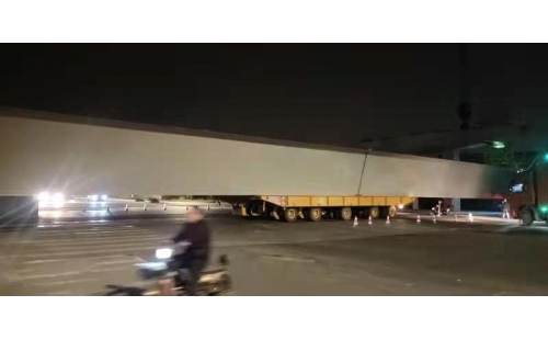 液壓動(dòng)力平板車(chē)租賃市場(chǎng)爆發(fā)：靈活配置破解重型運(yùn)輸 “輕資產(chǎn)” 難題